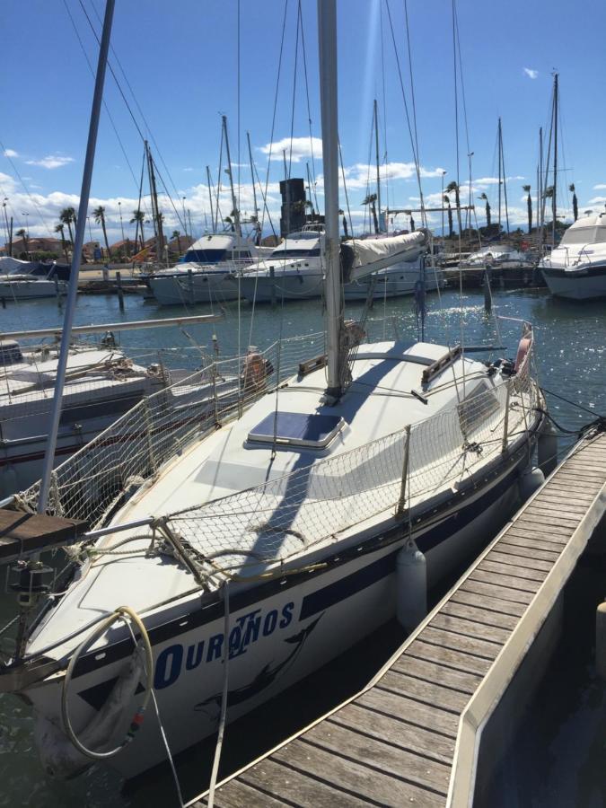 Готель Petit Voilier A Quai Port Barcares Ле-Баркарес Екстер'єр фото